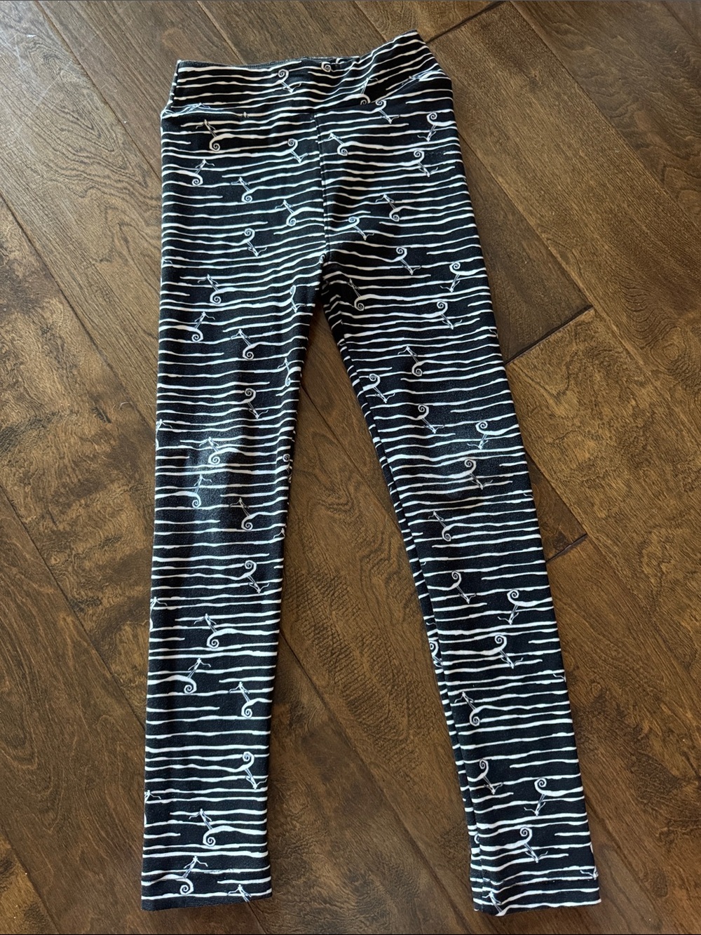 LuLaRoe Black & White Striped Disney Nightmare Before Christmas Kids Leggings